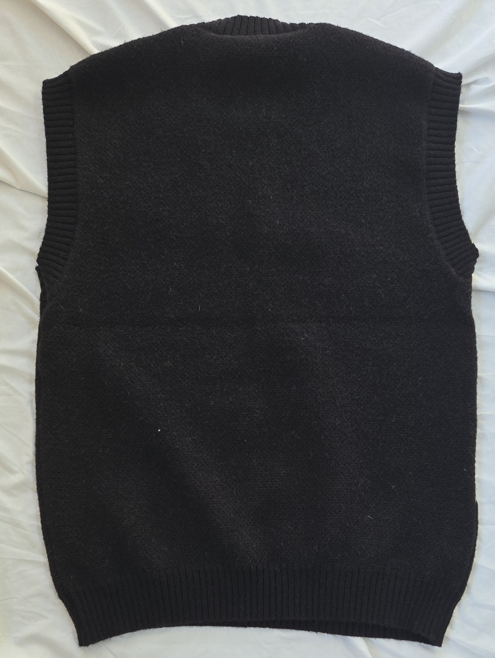 Men/Unisex BlackSleeveless Sweater Graphic Colorful Duck Front With Long Threads - Picture 11 of 12